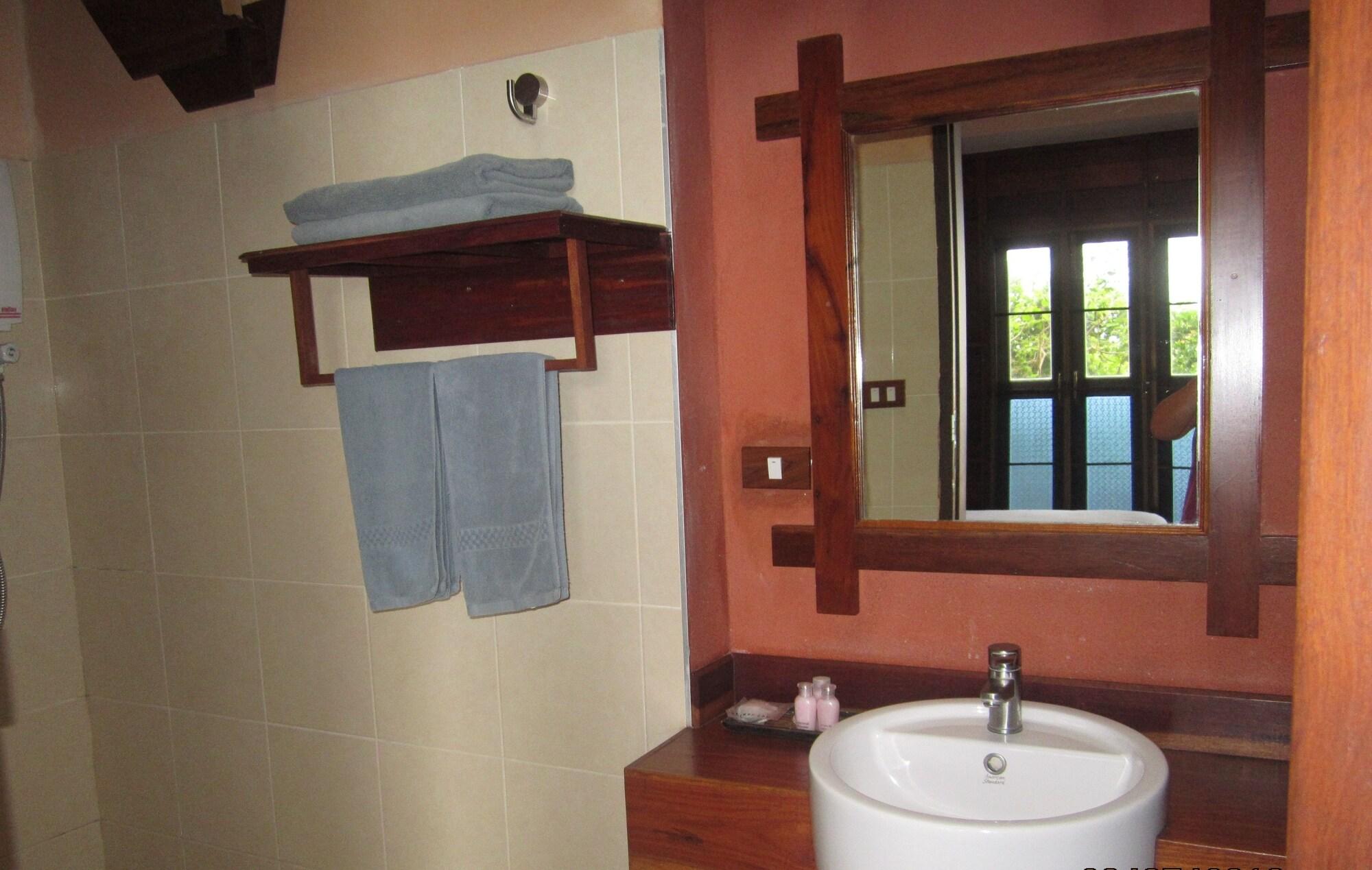Kata Hiview Resort Karon Exterior photo