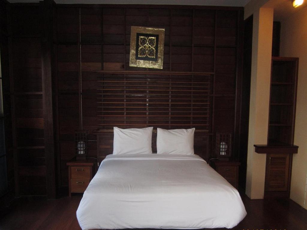 Kata Hiview Resort Karon Room photo
